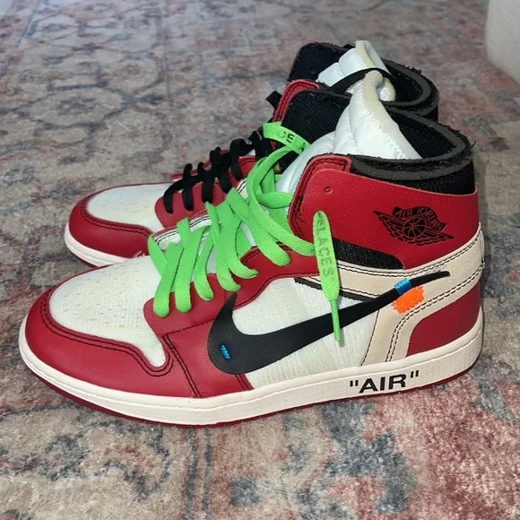 ❗️OFF WHITE JORDAN 1❗️ - Picture 3 of 16